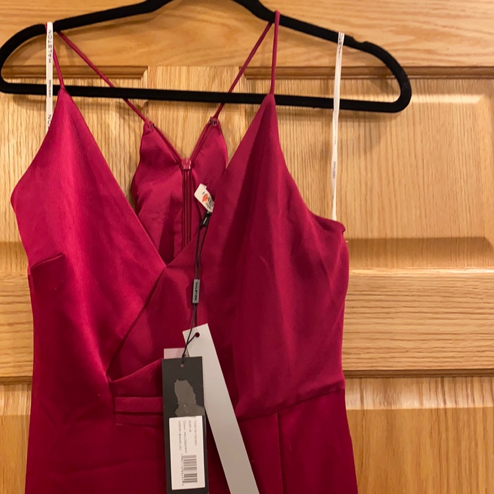Halston Wrap-effect crepe-paneled satin wildberry - Picture 3 of 14
